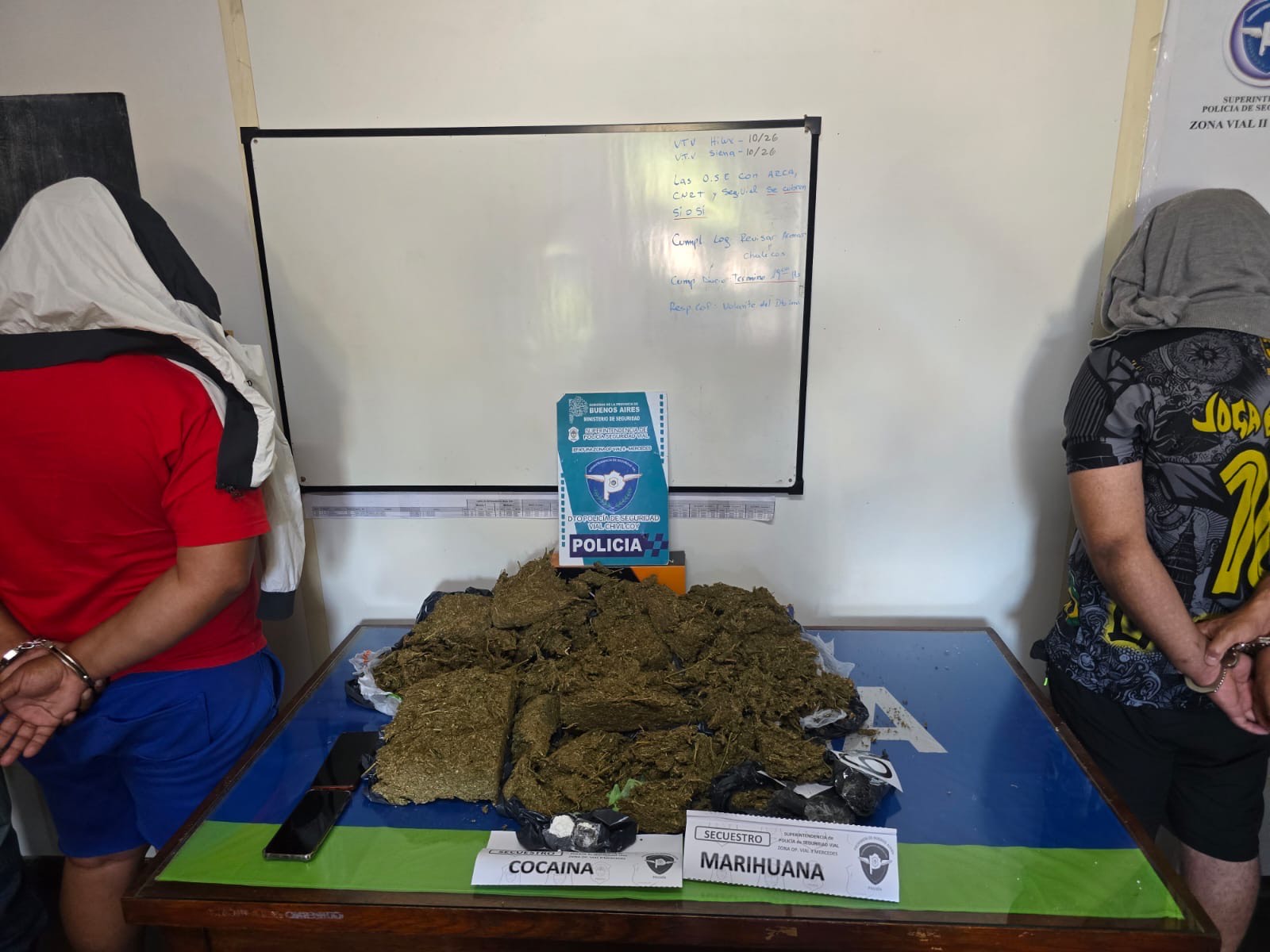 DOS MASCULINOS DE CABA FUERON DETENIDOS QUERIENDO INGRESAR CON ESTUPEFACIENTES A CHIVILCOY.