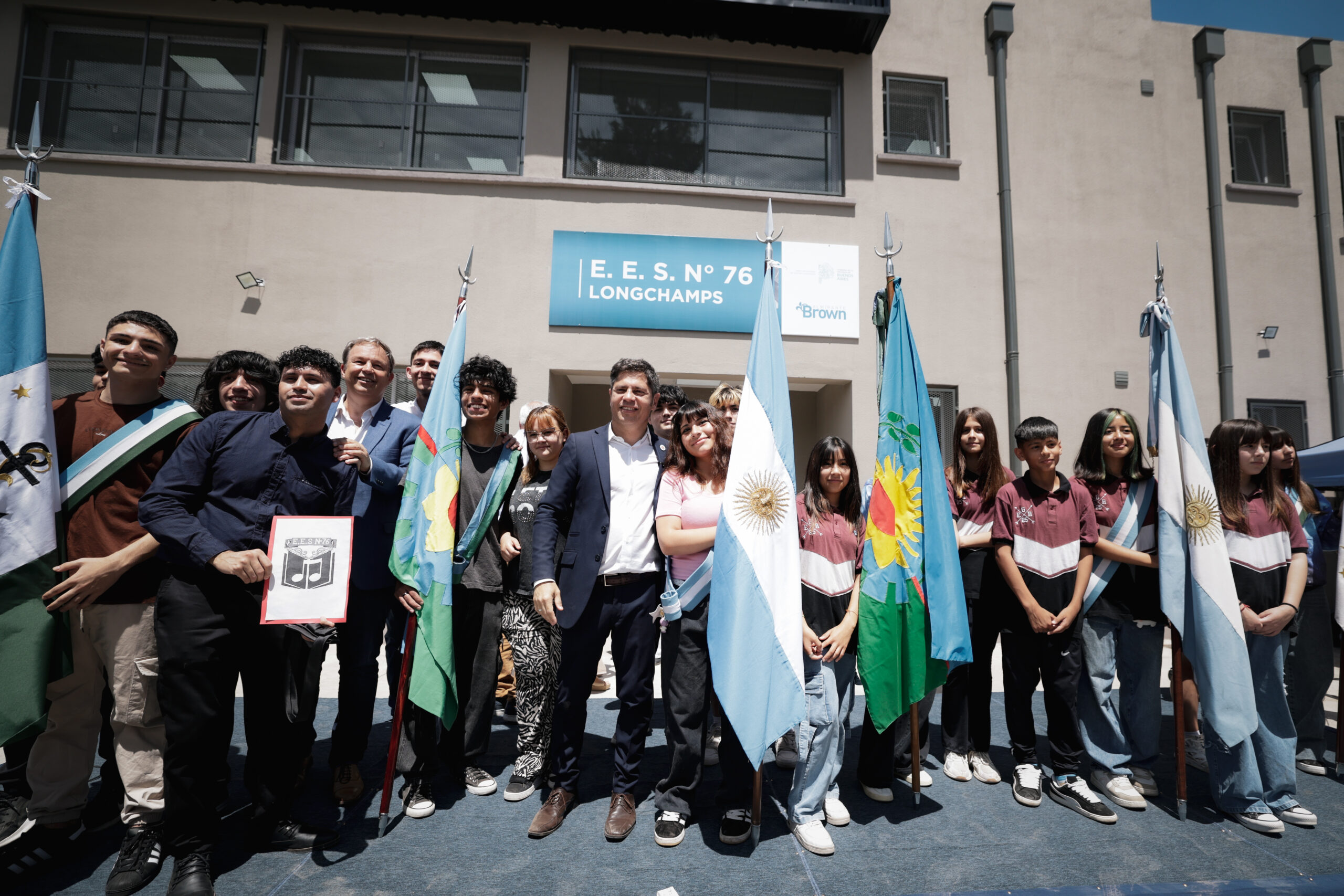 ALMIRANTE BROWN-Kicillof inauguró nueva infraestructura educativa en Longchamps