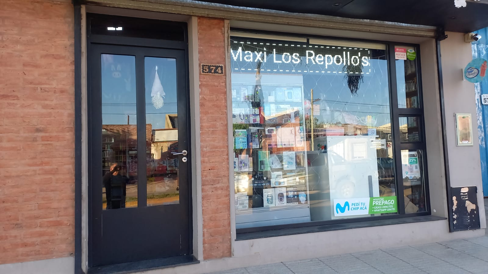 SE DETECTÓ VENTA ILEGAL DE PIROTECNIA.