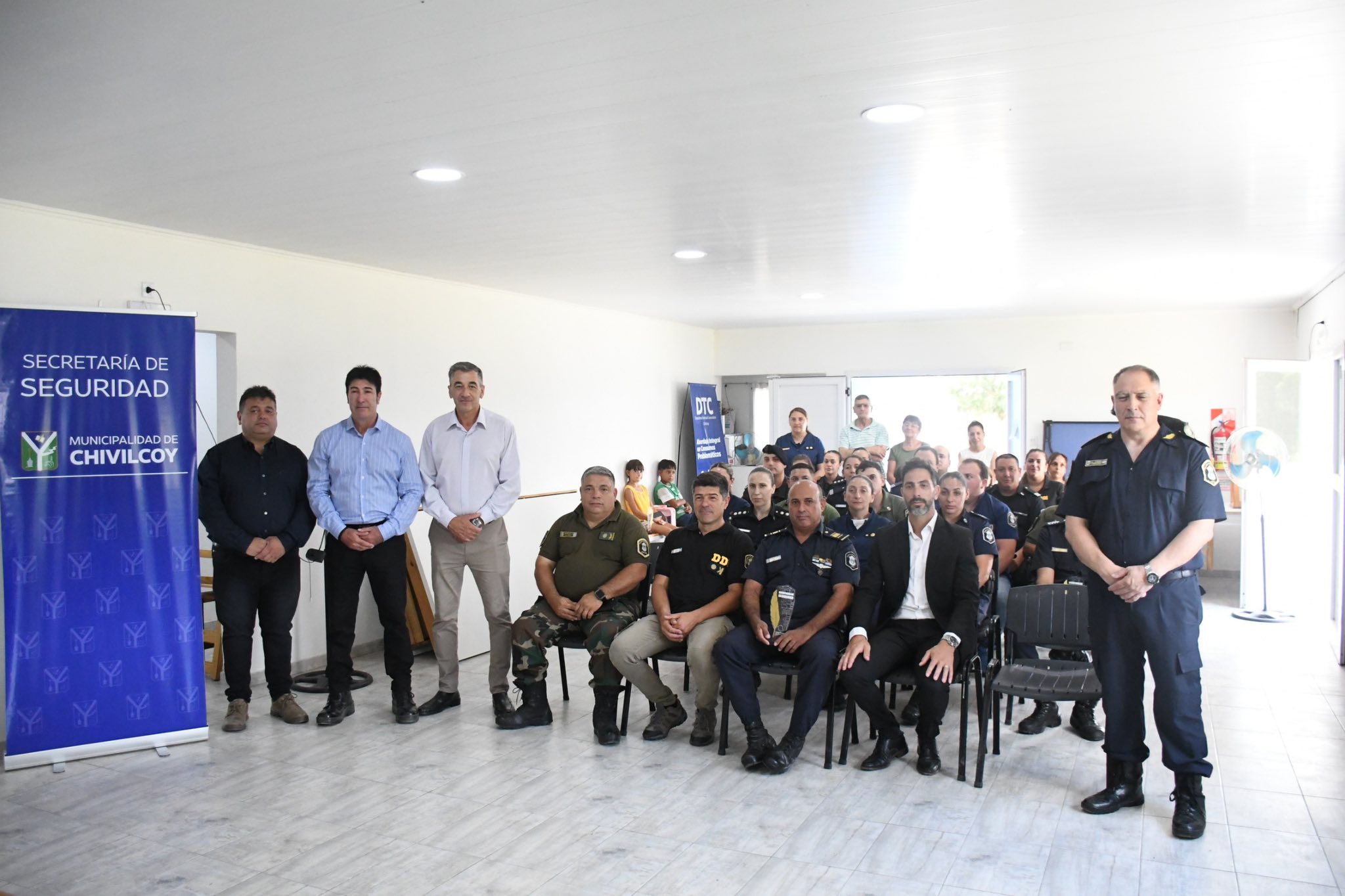 CHIVILCOY-Reconocimiento a 29 policías ascendidos al grado inmediato superior