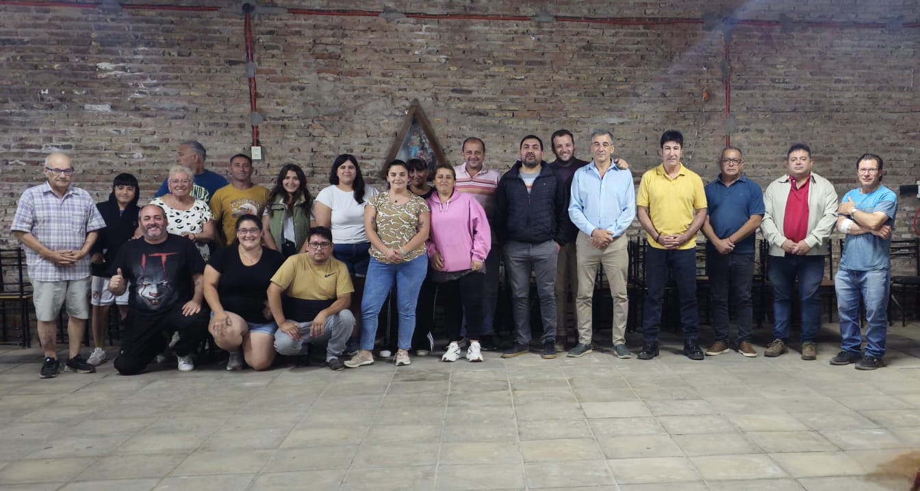 CHIVILCOY-Se llevó a cabo la primera reunión vecinal encabezada por las Secretarías de Seguridad y Servicios Públicos
