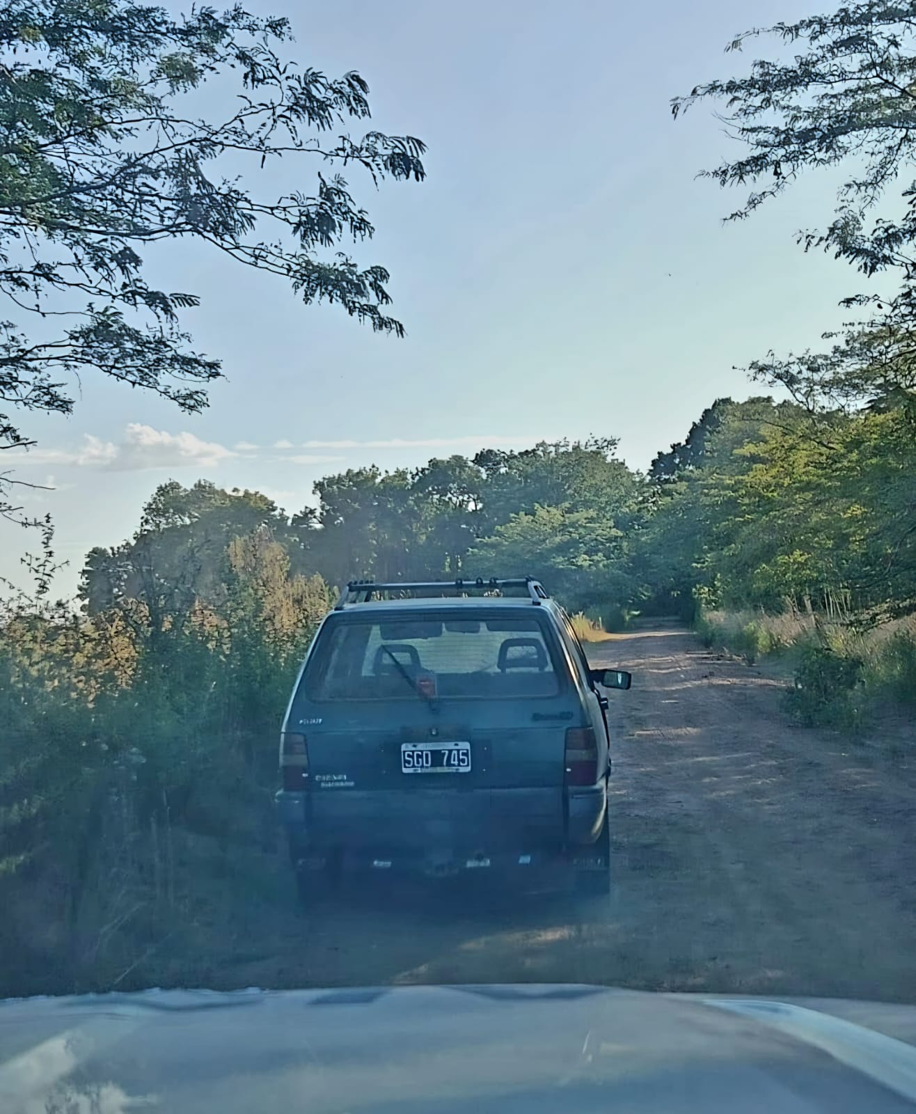 LA POLICIA COMUNAL DE CHIVILCOY  RAPIDAMENTE Y TRAS UN IMPORTANTE OPERATIVO DE INVESTIGACION Y RASTRILLAJE ESCLARECE EL HURTO DE UN AUTOMOVIL