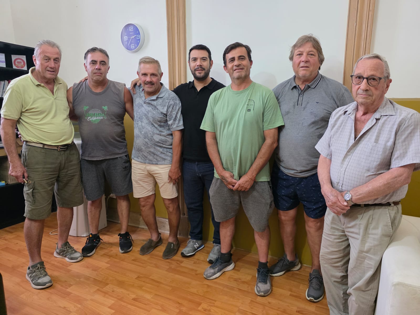 Inauguran luminarias en una de las canchas del Parque Martija mediante un convenio solidario entre el Municipio, las Ligas y ATIADIM