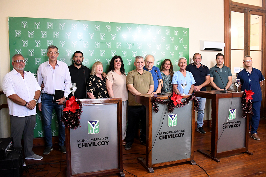 “Este equipo de gobierno está de pie, está para gestionar y seguir trabajando por los vecinos de Chivilcoy”, afirmó el intendente Guillermo Britos