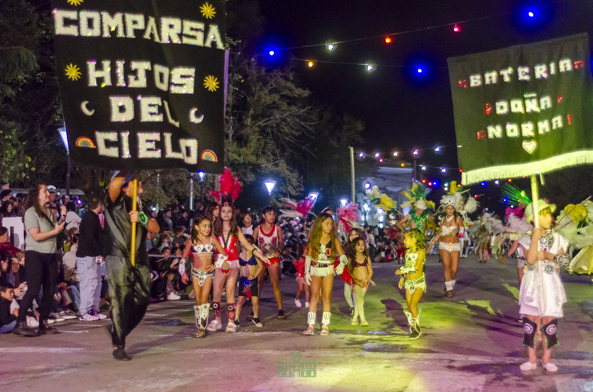  LA MUNICIPALIDAD DE RIVADAVIA DIFUNDIÓ CRONOGRAMA Y ARTISTAS QUE SE PRESENTARÁN EN LOS CARNAVALES 2026