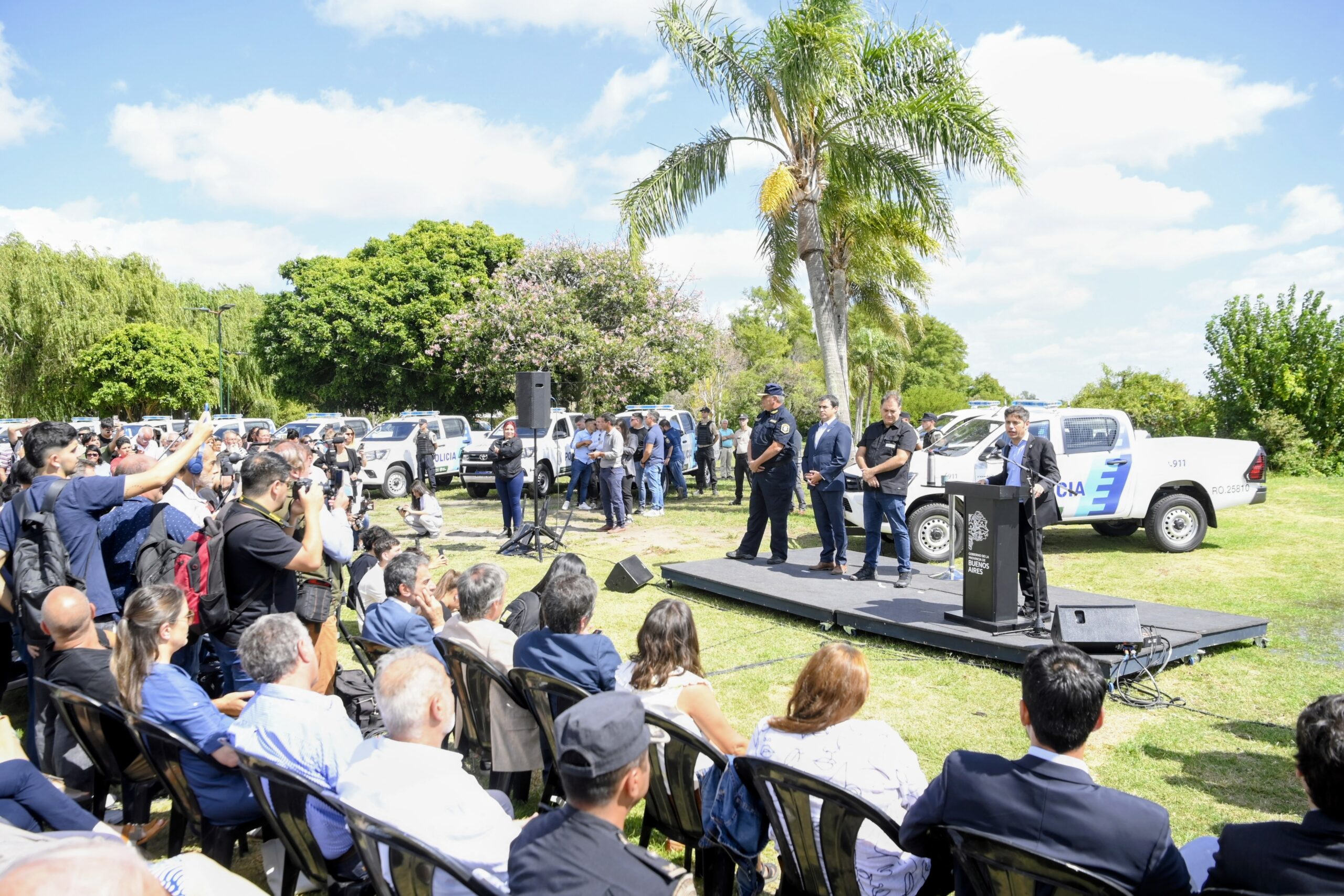 San Isidro-Kicillof entregó nuevos patrulleros para fortalecer la seguridad