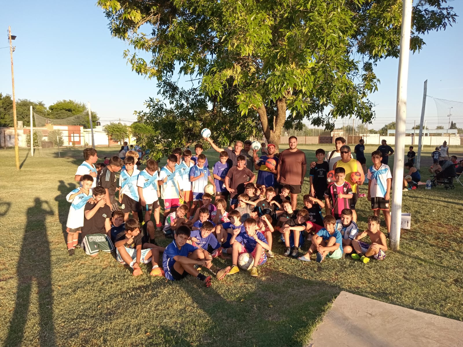 Encuentro barrial de fútbol en el Polideportivo: deporte, inclusión y sentido de pertenencia