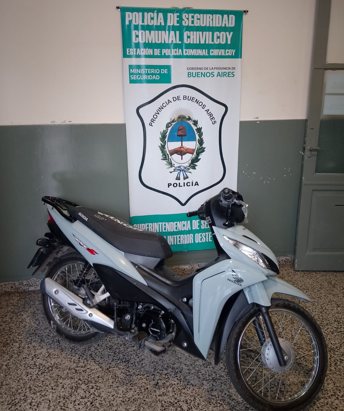 TRAS UNA INVESTIGACIÓN Y EN UN CONTROL DE TRÁNSITO, SE INCAUTÓ UNA MOTO CON PEDIDO DE SECUESTRO ACTIVO, SUSTRAÍDA EN LA JURISDICCIÓN DE SAN MARTÍN