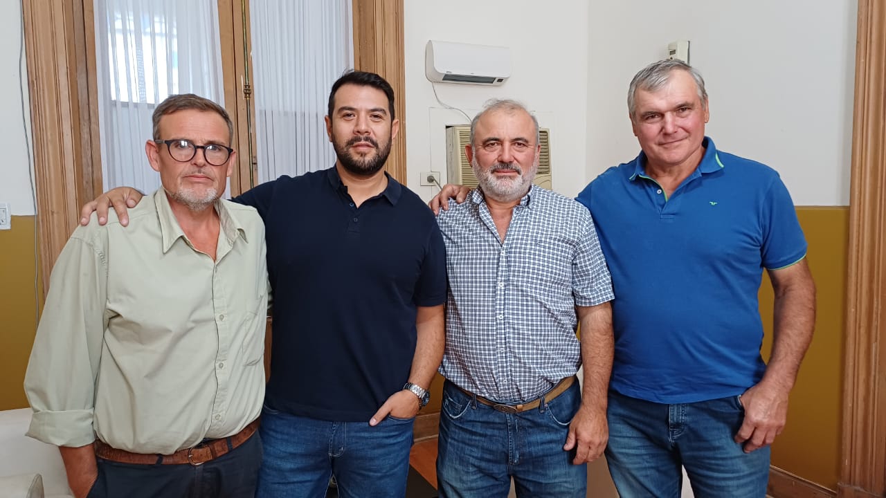 Benítez invita a su gran noche de Carnaval este sábado 14 desde las 21:30