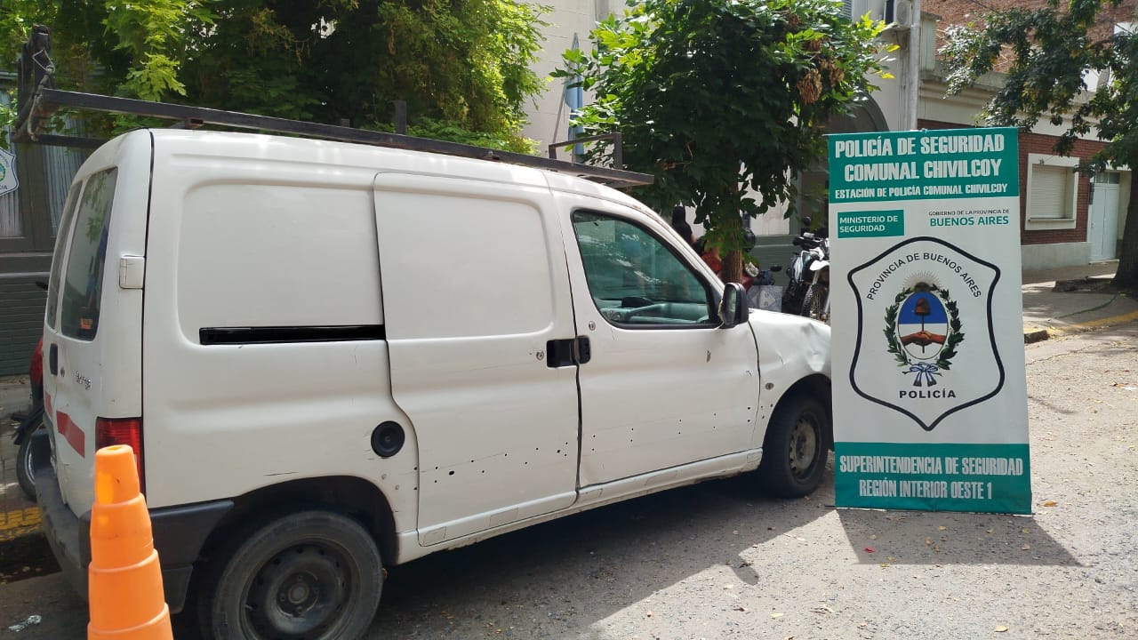 EL APREHENDIDO POSEE FRONDOSOS ANTECEDENTES Y SE ENCONTRABA EVADIDO DE LA UNIDAD PENAL DE OLAVARRÍA