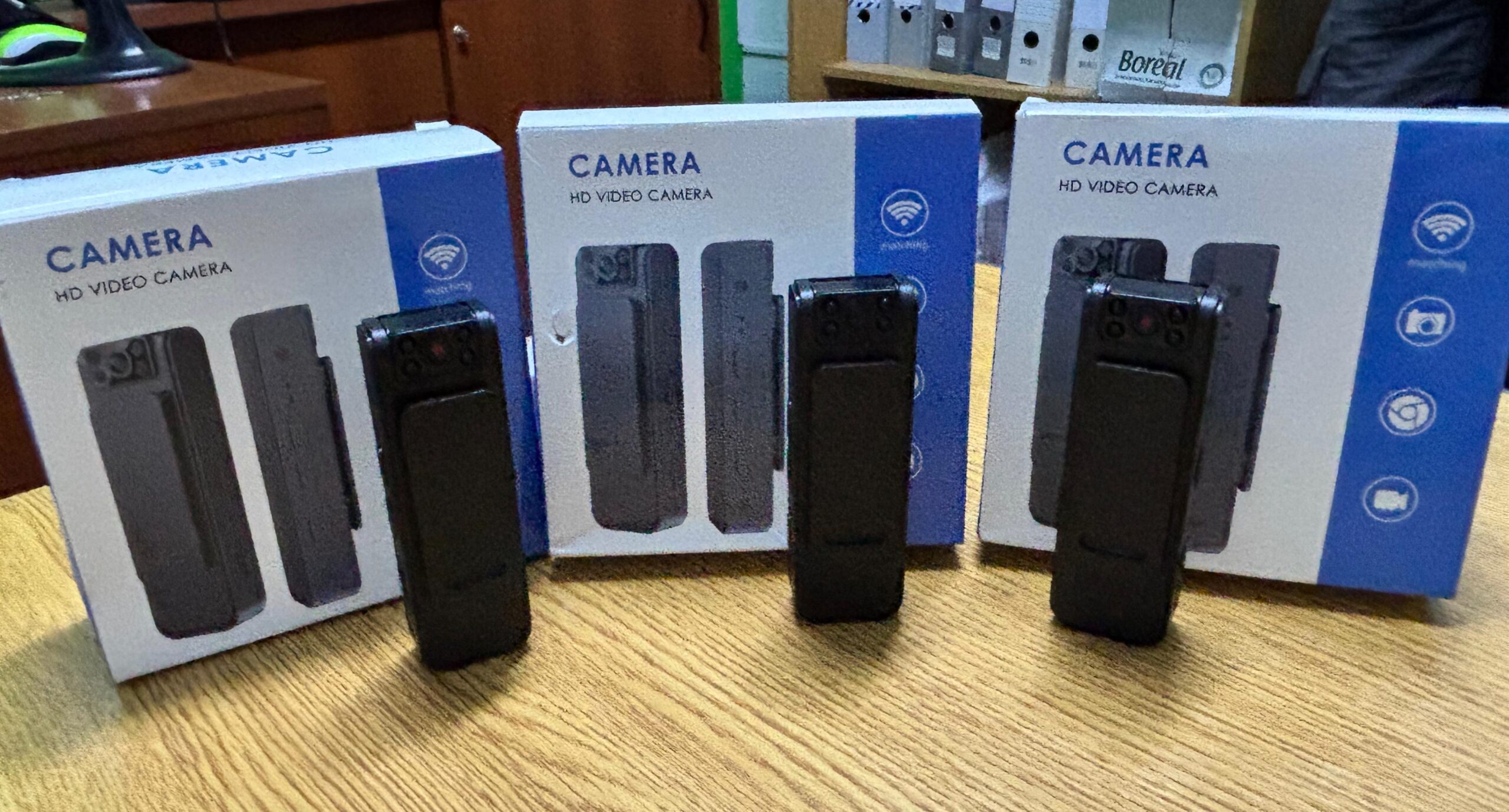 LA DIRECCION DE TRANSITO INCORPORA CAMARAS PORTATILES PARA EL PERSONAL DE MOTORIZADA Y REGISTRAR LAS INFRACCIONES DE TRANSITO