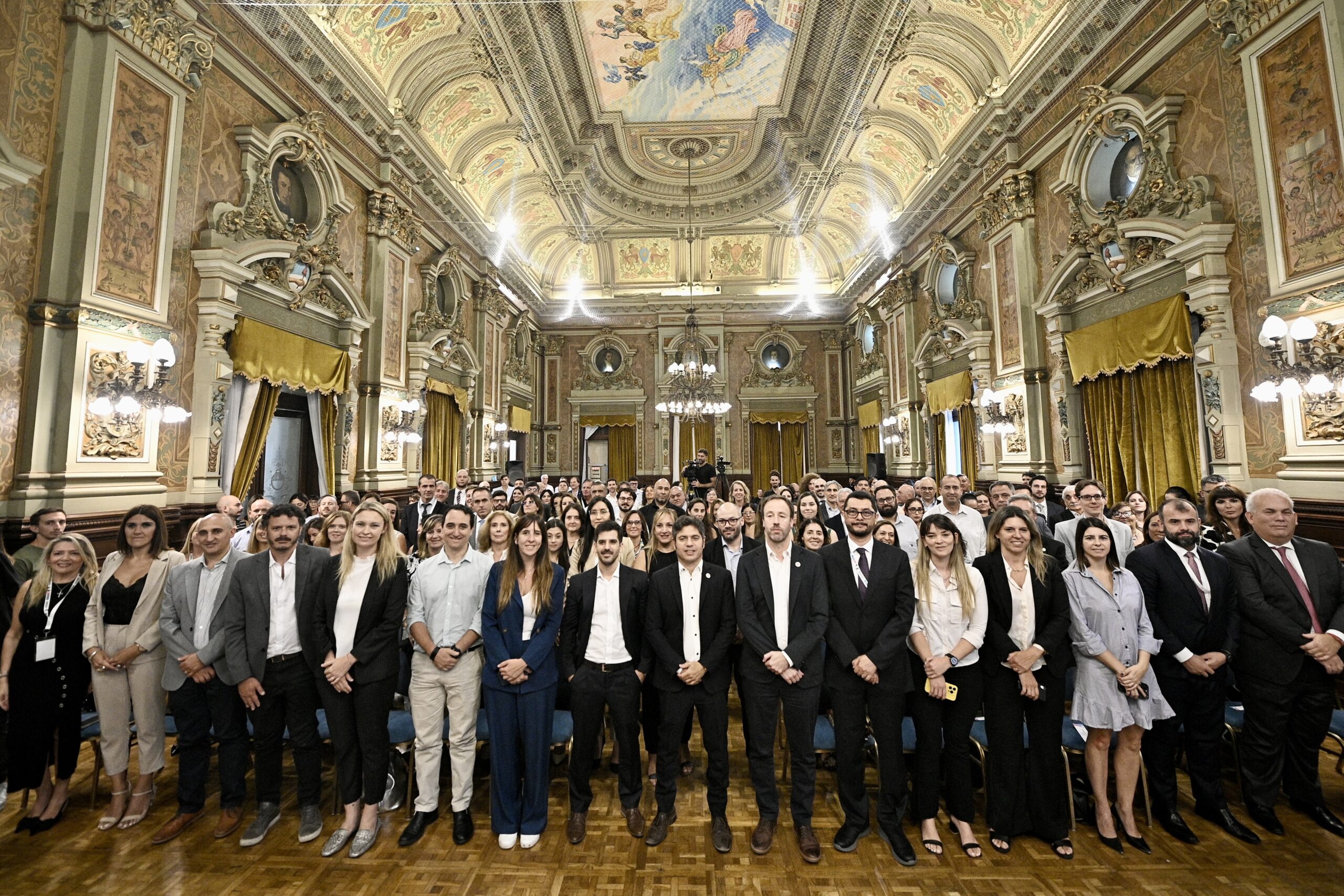 LA PLATA-Kicillof encabezó la apertura de las Jornadas Preparatorias para el II Congreso de Derecho Registral Inmobiliario