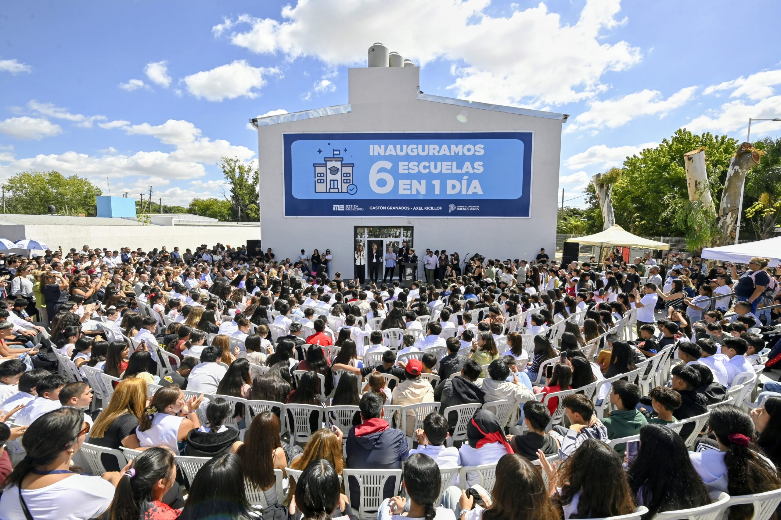 Ezeiza-Kicillof inauguró seis edificios educativos en un día