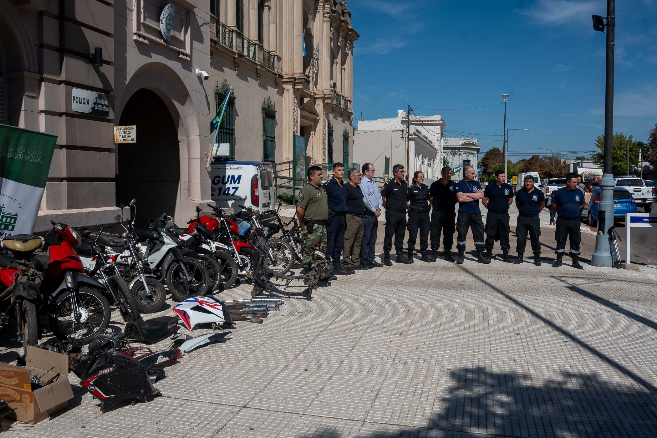 RIVADAVIA: SECUESTRAN 20 MOTOS EN OPERATIVOS Y ALLANAMIENTOS EN TALLERES MECÁNICOS