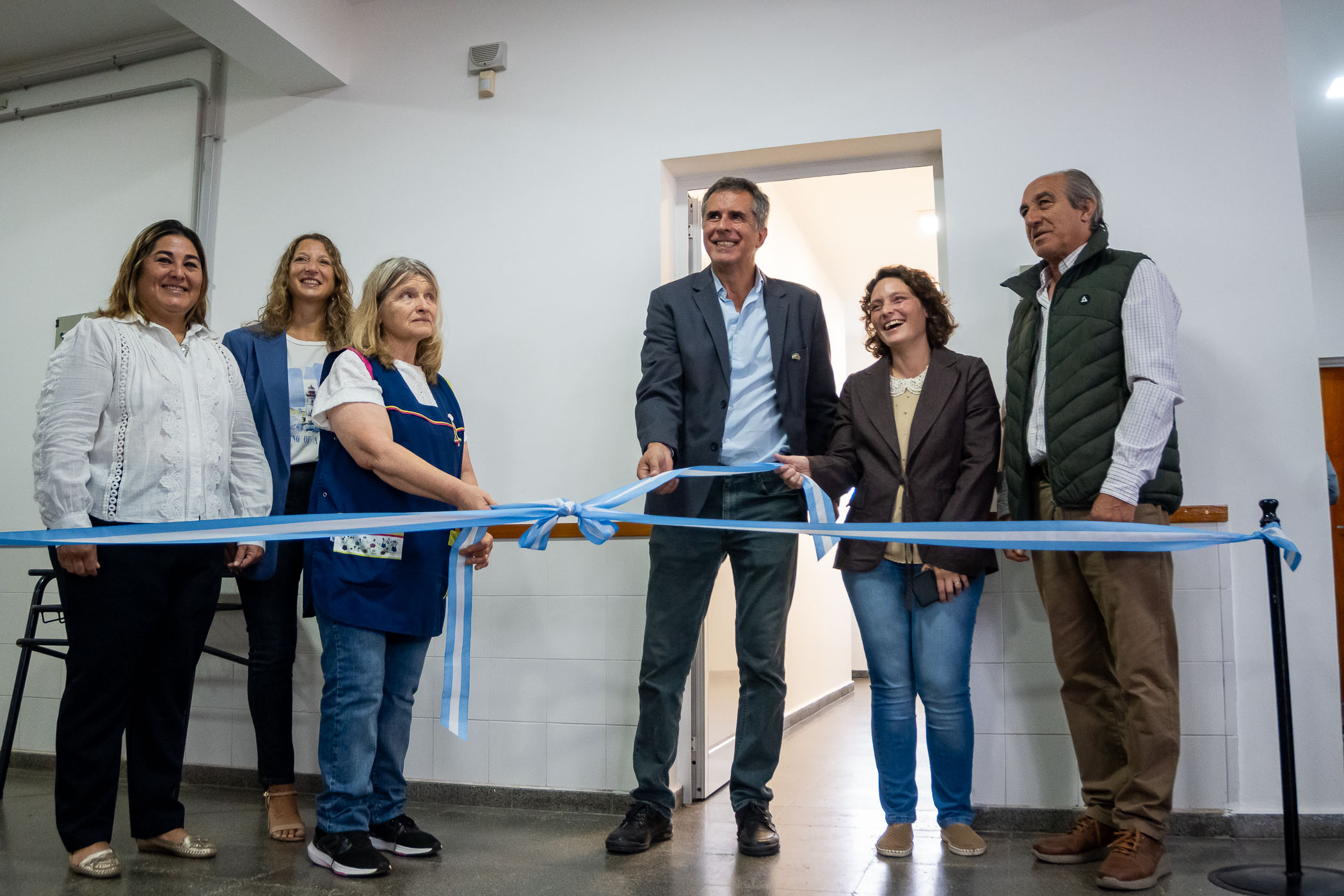 CON LA INAUGURACIÓN DE NUEVAS REFACCIONES COMENZÓ EL CICLO LECTIVO EN LA SECUNDARIA N° 6 DE FORTÍN OLAVARRÍA