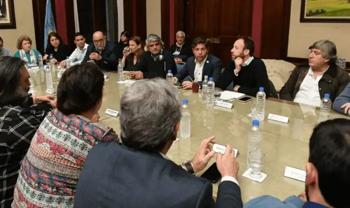 La Provincia acordó con los gremios de la Ley 10430 un aumento salarial del 7,5% escalonado para marzo y abril