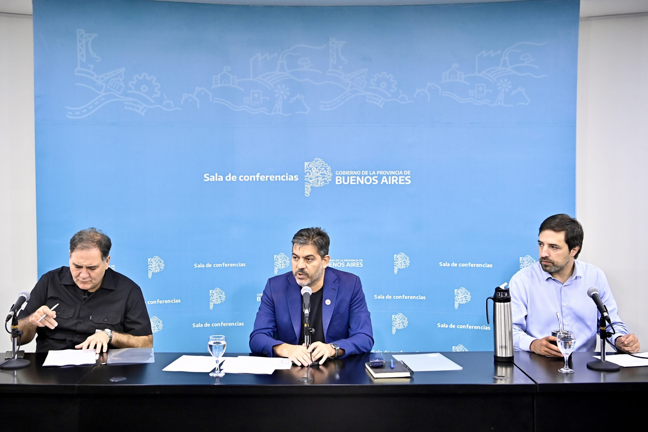 MINISTROS DE GOBIERNO, CARLOS BIANCO; DE SALUD, NICOLÁS KREPLAK, Y DE SEGURIDAD, JAVIER ALONSO. CONFERENCIA DE PRENSA 13/04/2026