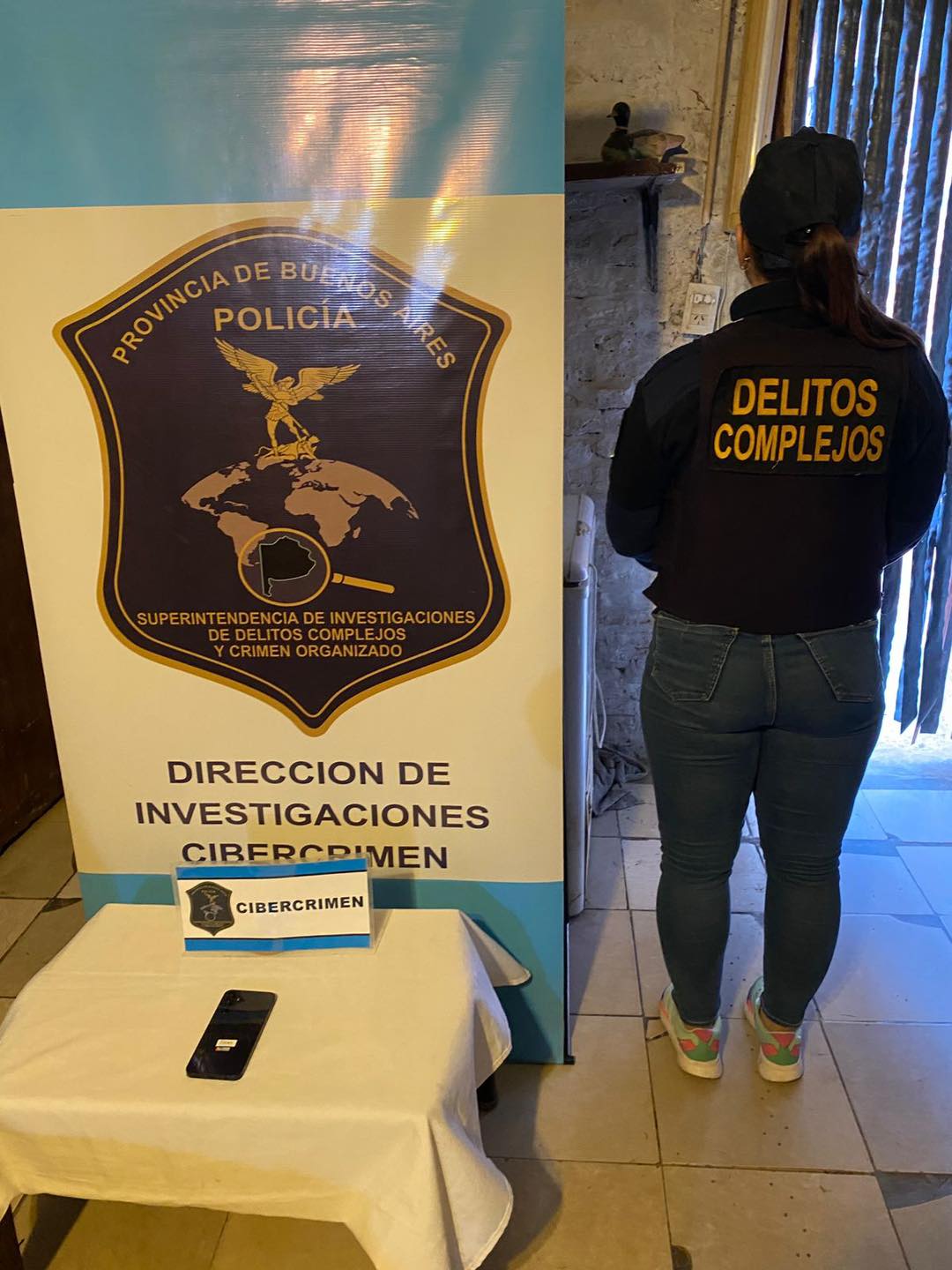LA DELEGACIÓN DE INVESTIGACIONES DE CIBERDELITOS DE CHIVILCOY REALIZÓ UN ALLANAMIENTO EN GRAL. LAS HERAS: UNA PERSONA FUE IMPUTADA POR PORNOGRAFÍA INFANTIL