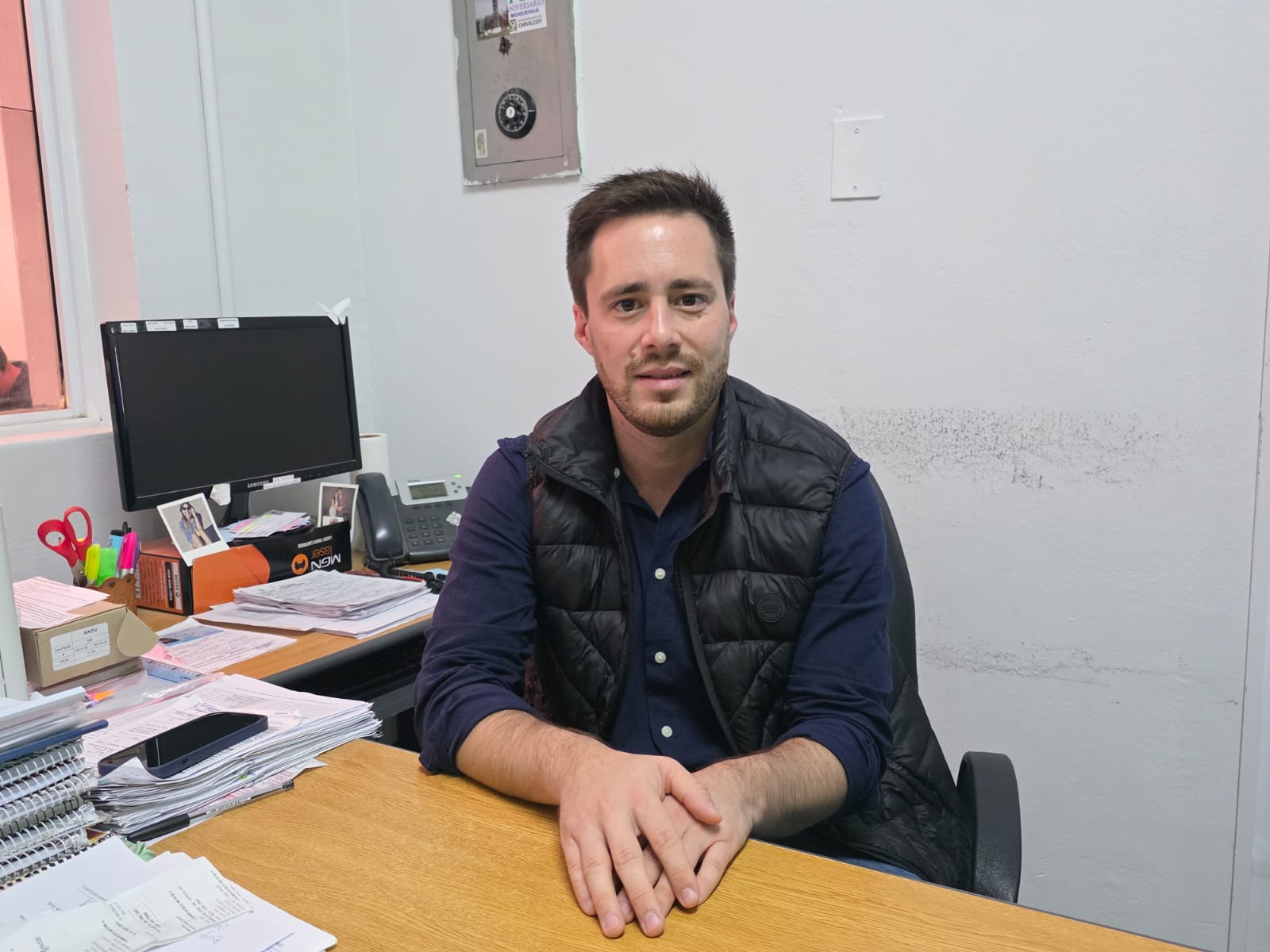 Tránsito intensifica la colocación de reductores y dársenas de estacionamiento de motos para mejorar la seguridad vial