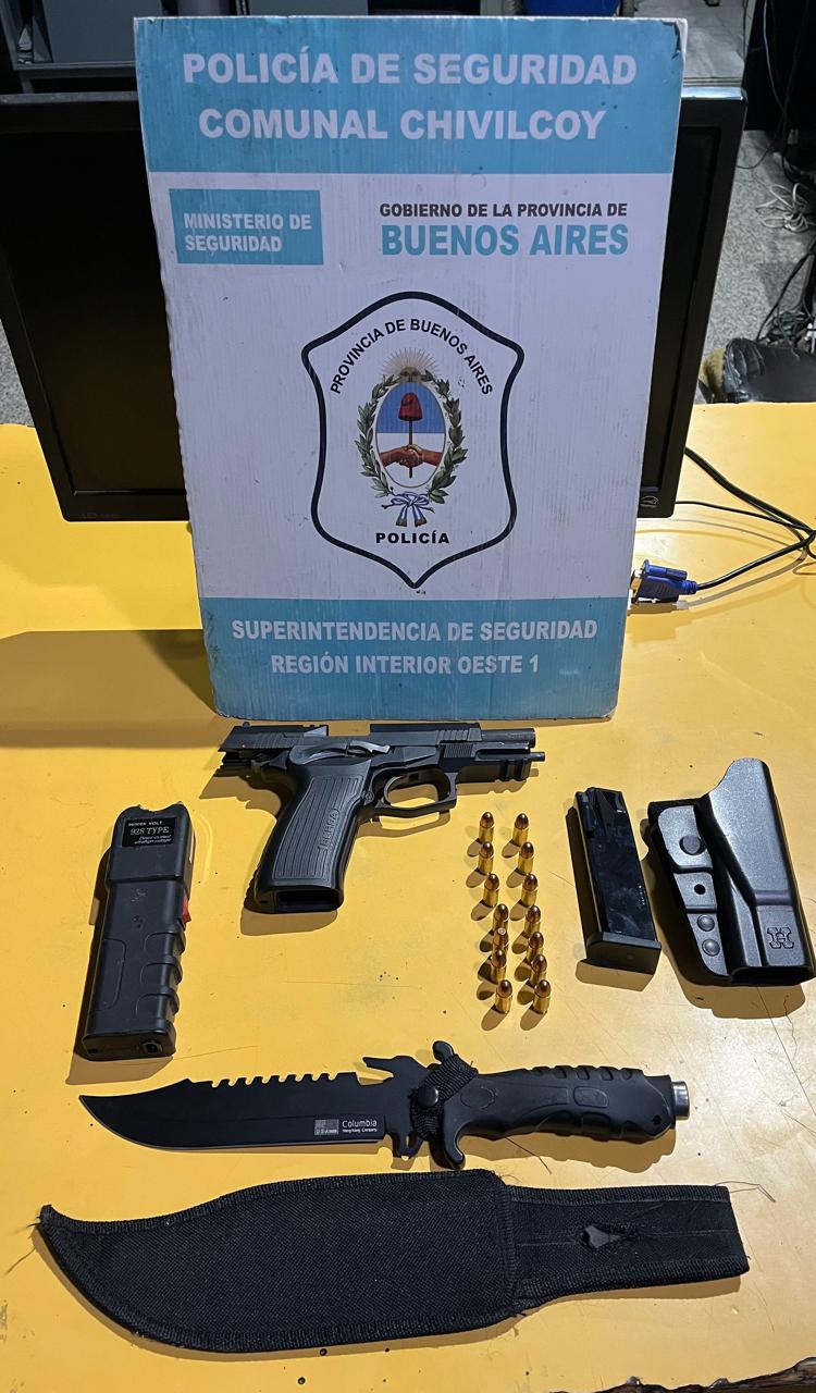 Aprehenden a un hombre de 73 años por portación ilegal de arma de guerra en Chivilcoy