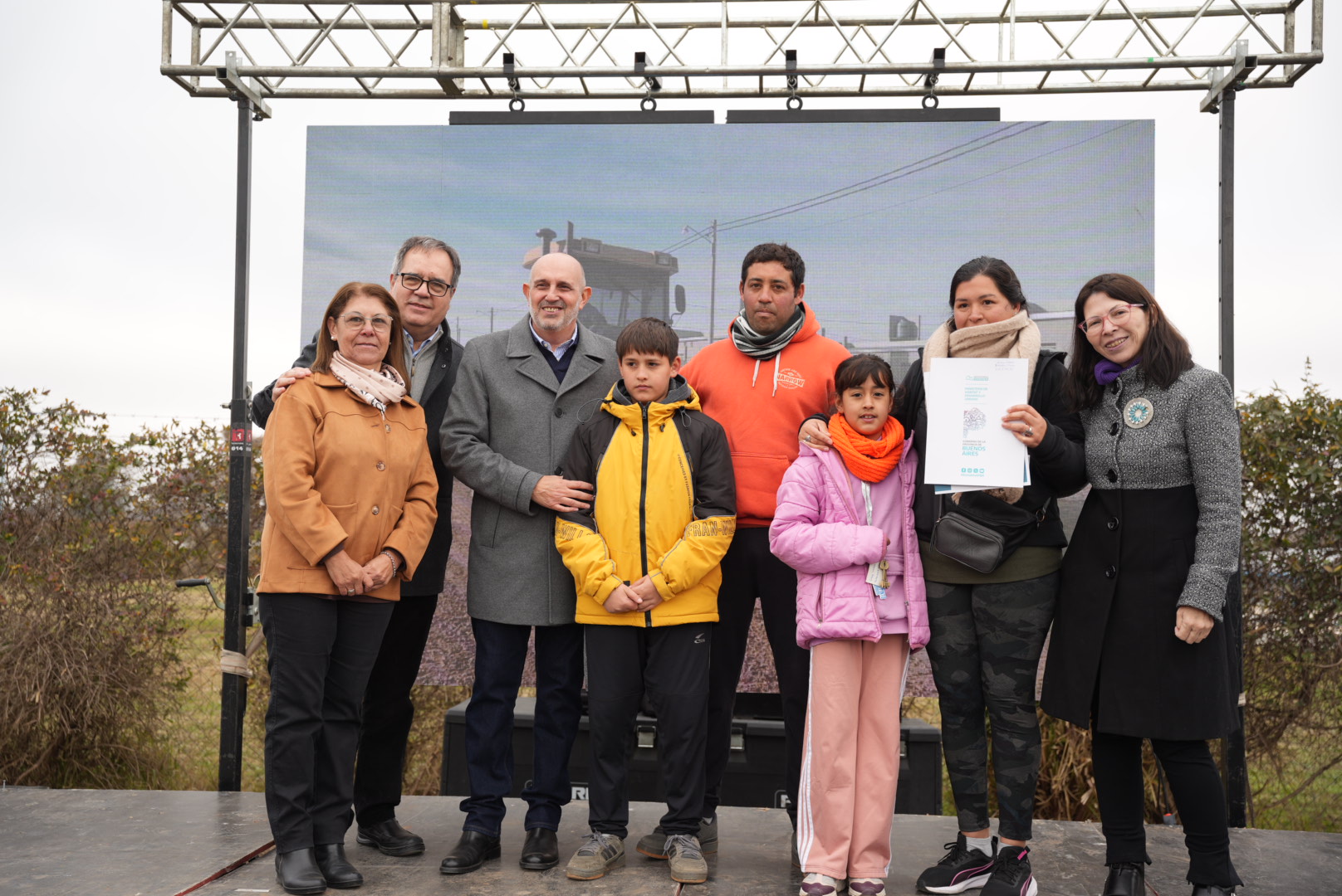 La Provincia entregó 22 viviendas en Iriarte