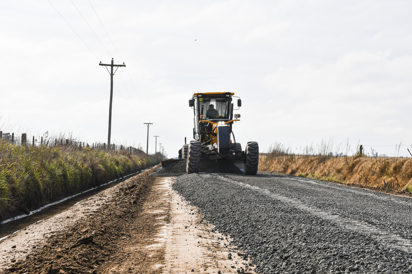 BRAGADO-Importante avance en la obra de consolidado del Acceso a Irala