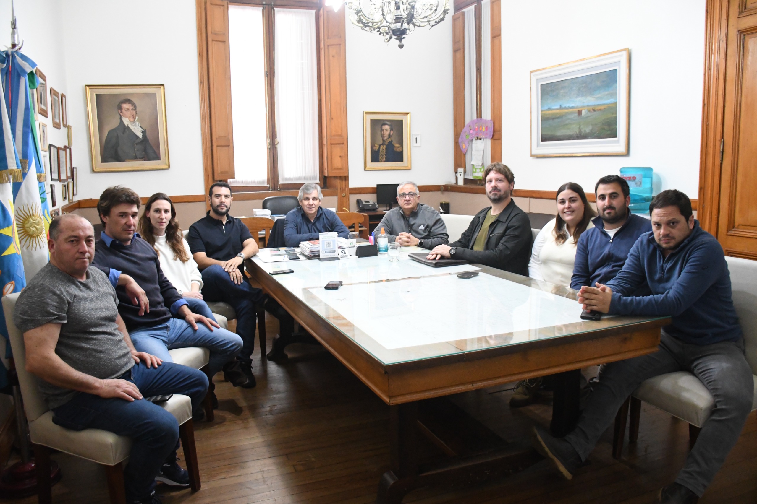 El Municipio y la Asociación Rural de Chivilcoy fortalecen el trabajo conjunto para mejorar la infraestructura rural
