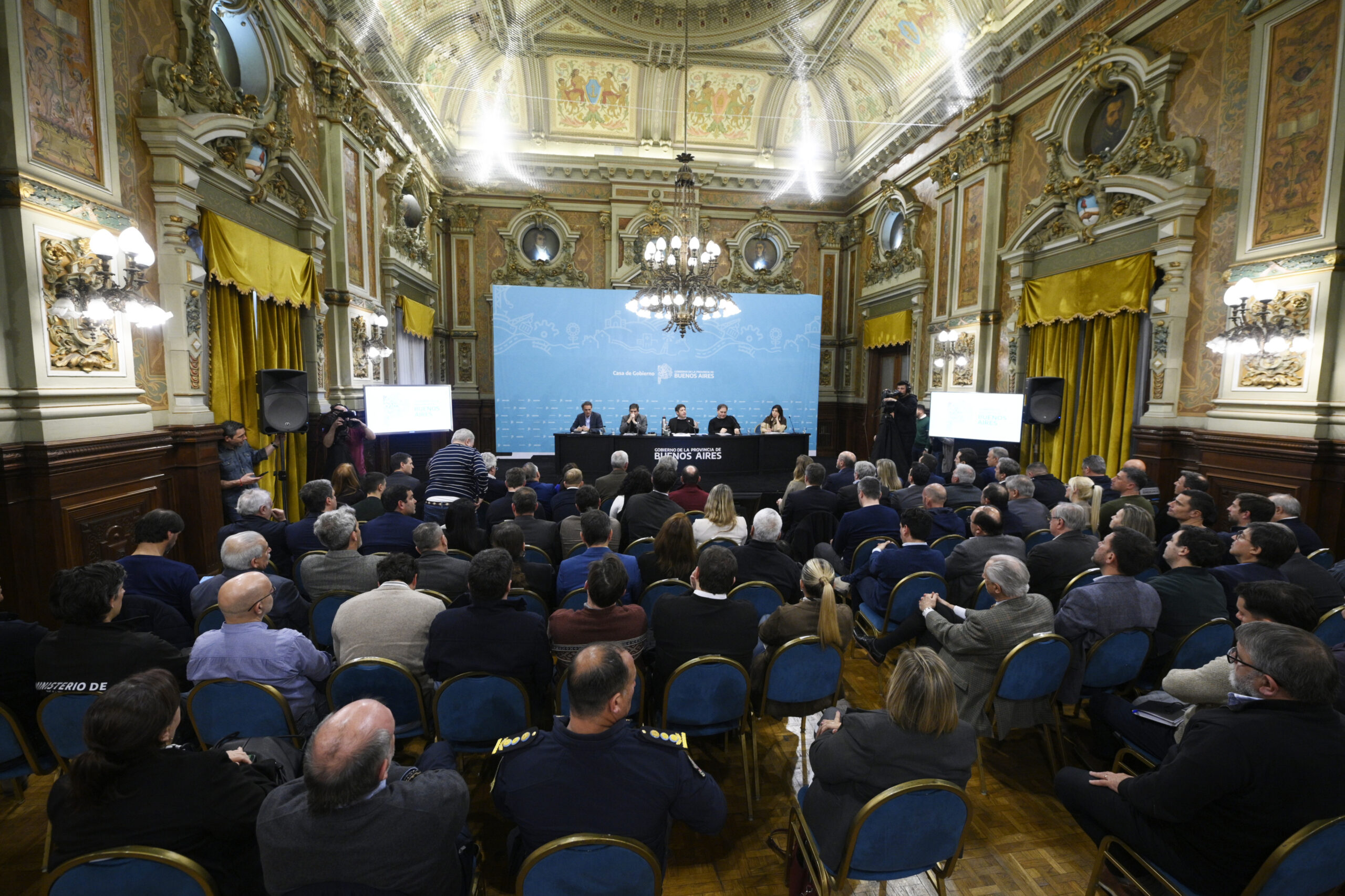 Kicillof presentó el plan provincial de políticas de prevención y mitigación del fenómeno del Súper Niño