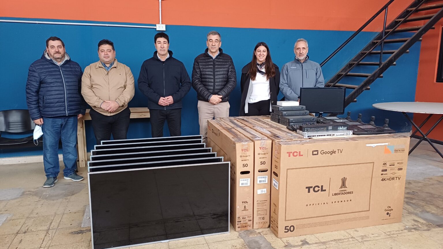 El Municipio entregó equipamiento tecnológico en desuso a la Escuela Técnica para fortalecer las prácticas profesionalizantes