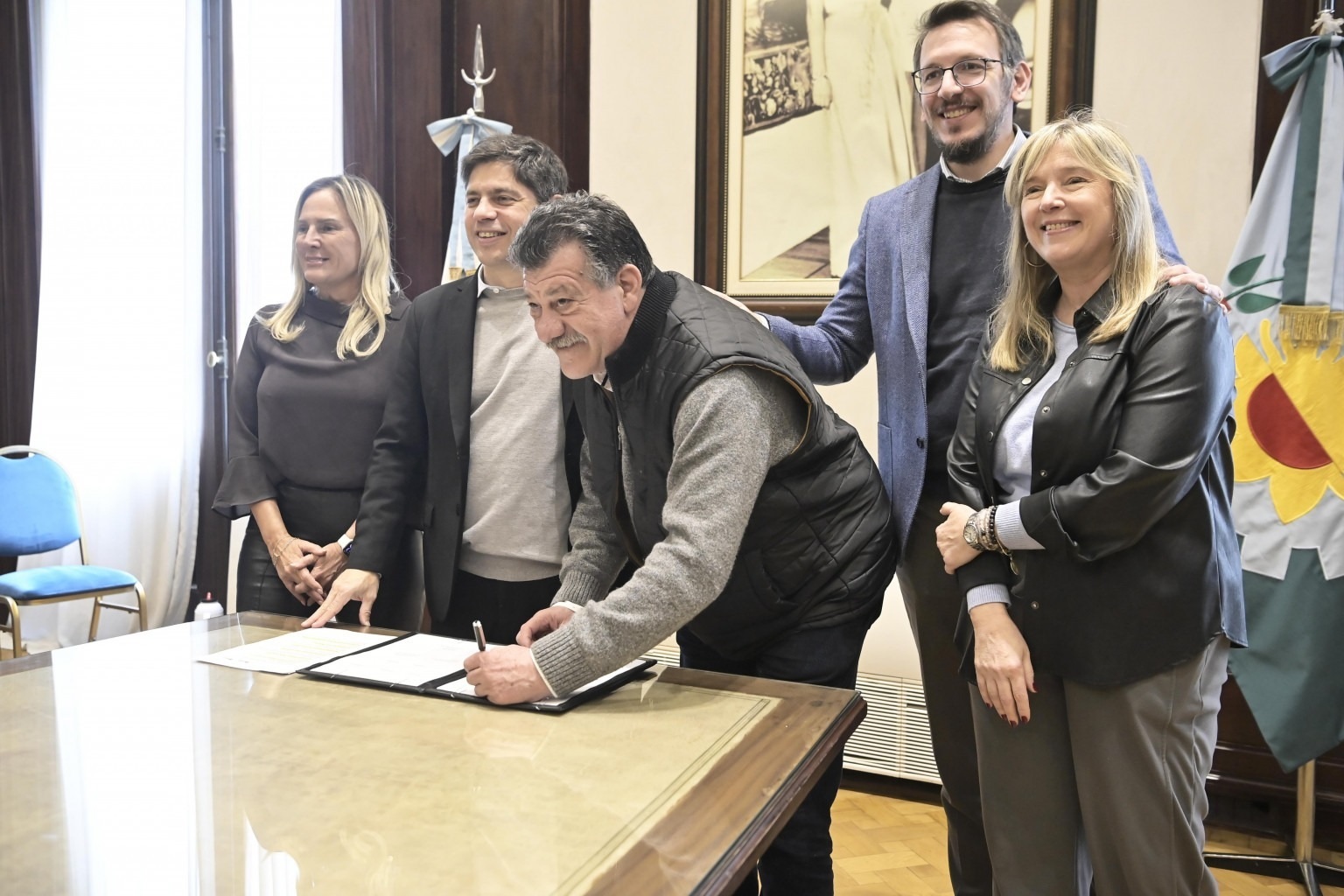 Barenghi firmó el convenio de Provincia Leasing para adquirir nuevo equipamiento para servicios públicos