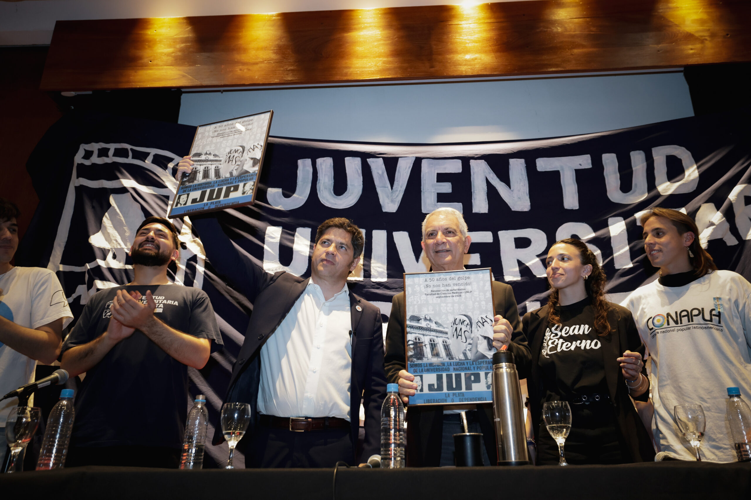 Kicillof participó de la renovación de autoridades de la Juventud Universitaria Peronista de La Plata