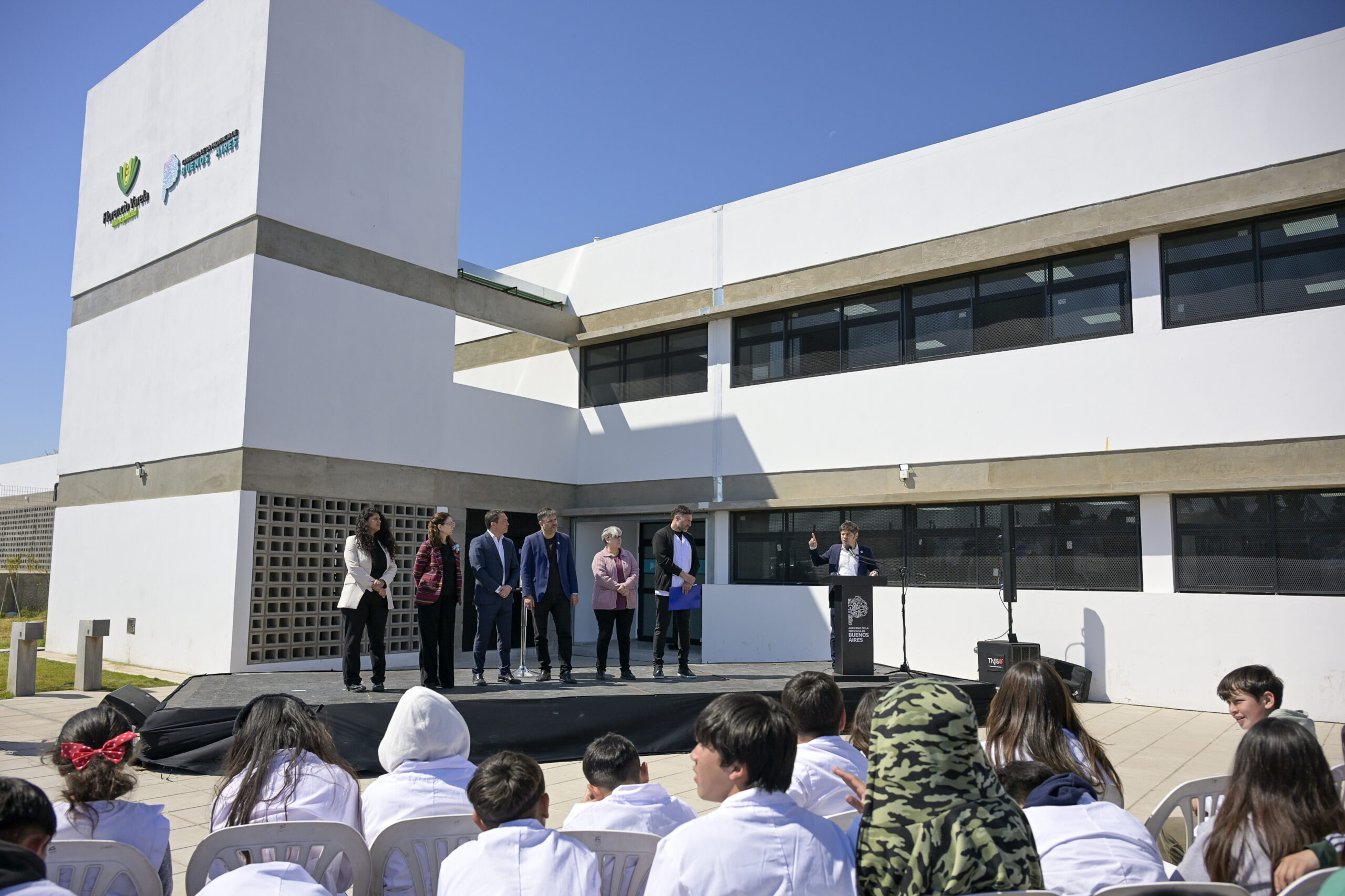 FLORENCIO VARELA-Kicillof inauguró un nuevo Polo Educativo en Ingeniero Allan