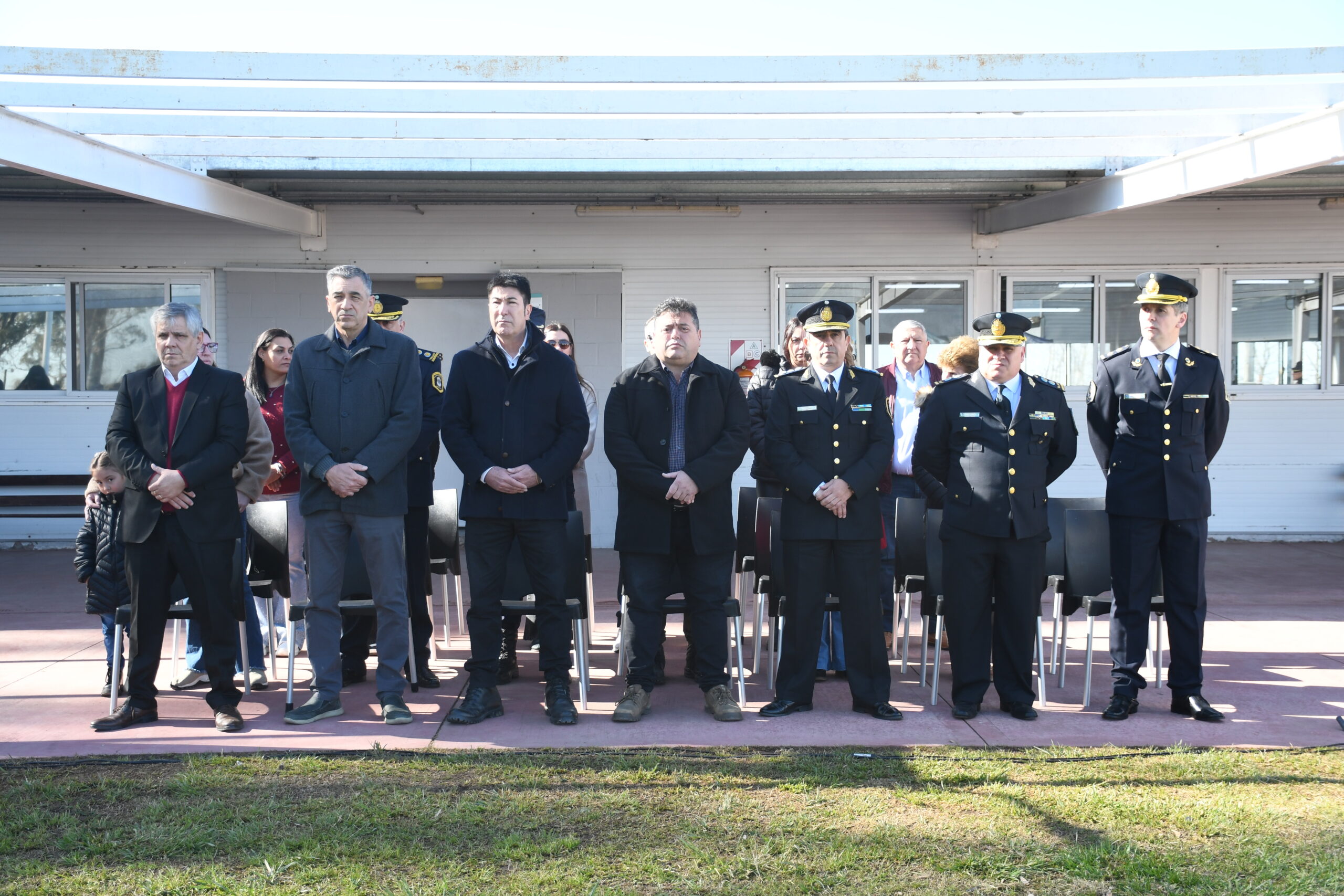 Britos participó de la jura a la Bandera de los cadetes de la Escuela Juan Vucetich