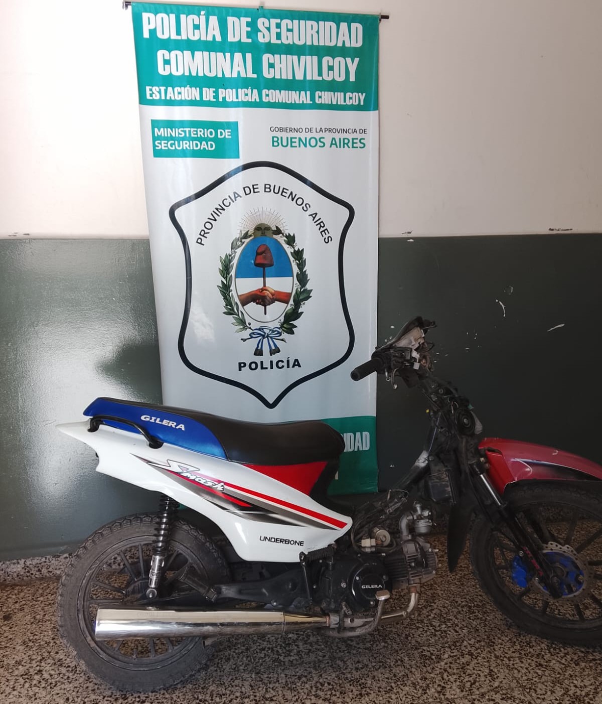Recuperaron una moto robada y aprehendieron a un adolescente de 14 años